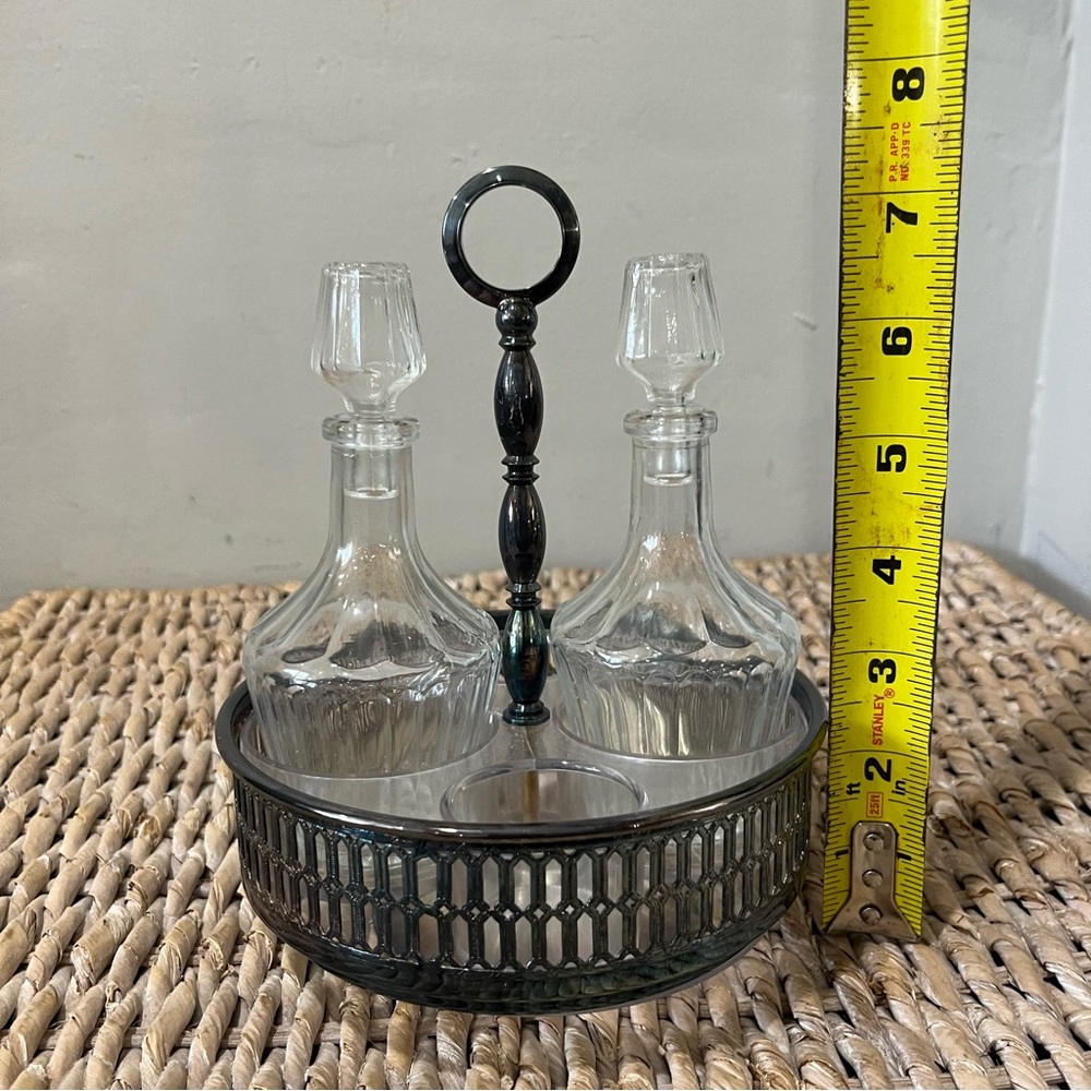 Antique Vintage Cruet Set~ Oil, Vinegar Silver Plated Holder Set 7” tall - Picture 7 of 9